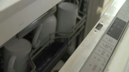 Посудомоечная машина Электролюкс не набирает воду