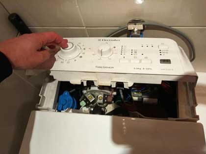 Ремонт стиральных машин Electrolux EWB 95205 W