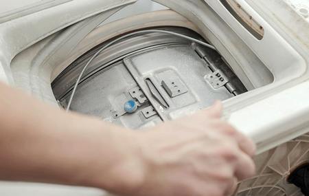 Ремонт стиральной машины Electrolux с вертикальной загрузкой